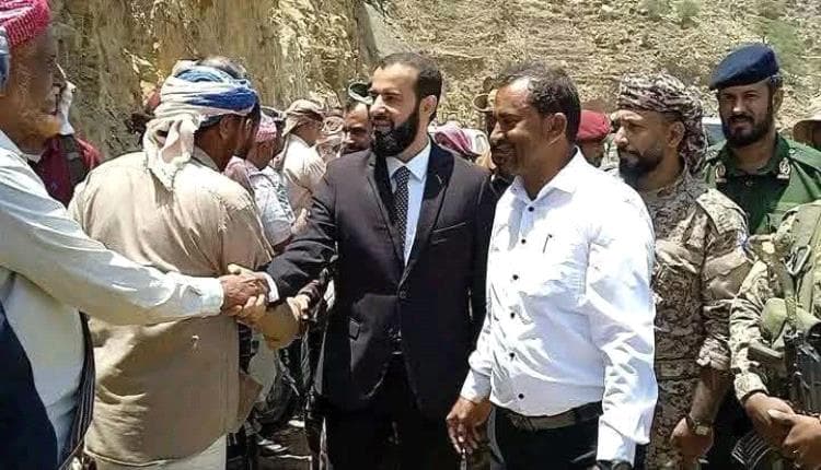 دعوات لإنصاف مدير سرار في أبين