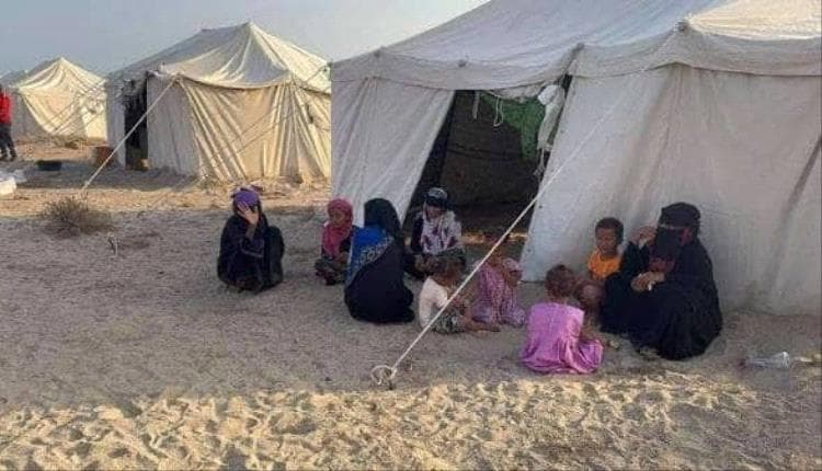 Displaced Families in Aden Seek Aid