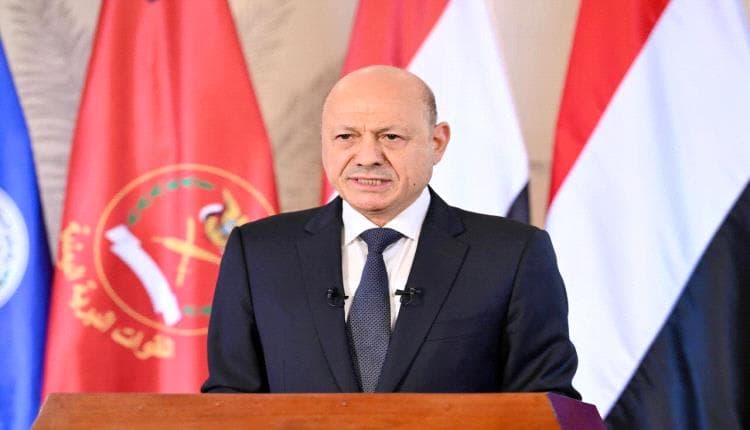 رئيس المجلس يطلق عمليات تحرير اليمن