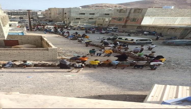 تحذيرات من آثار احتجاز قواطر الغاز في مأرب