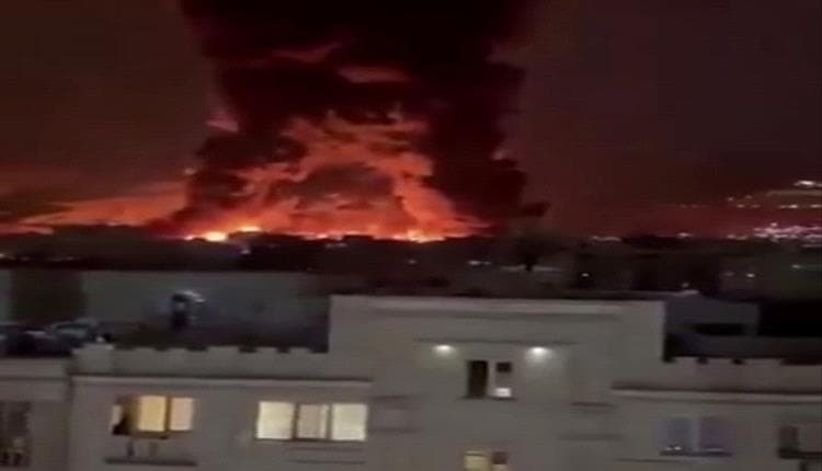Sanaa ablaze amid Houthi attacks