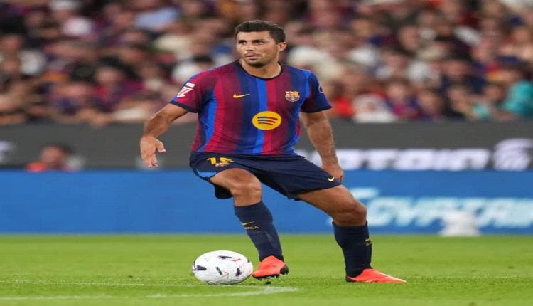 رودري يثير الشكوك في برشلونة وفليك يختار حلا غير متوقع