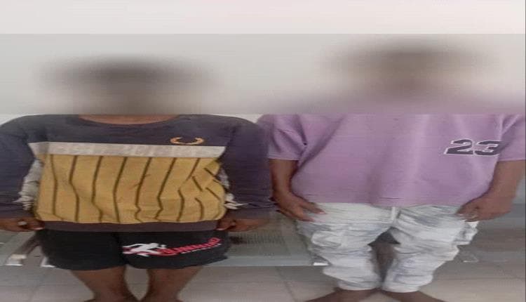 شرطة عدن توقف مشتبهين بسرقة أسلاك كهربائية