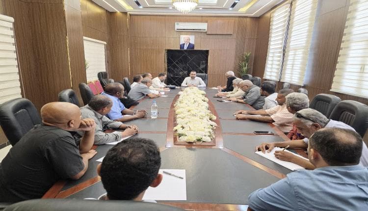 الخدمة المدنية تتابع العلاوات والتطوير في عدن