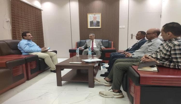 عدن يناقش تدخلات الصندوق لدعم التنمية