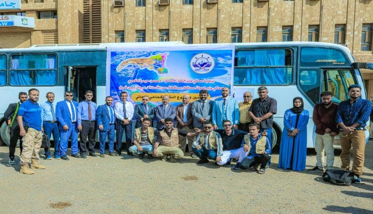 Aden Transport Minister Launches Free Student Transit