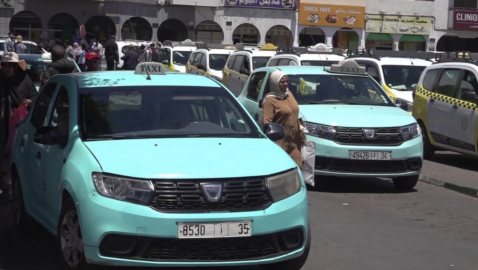 حكومة ترفع دعم مهنيي النقل