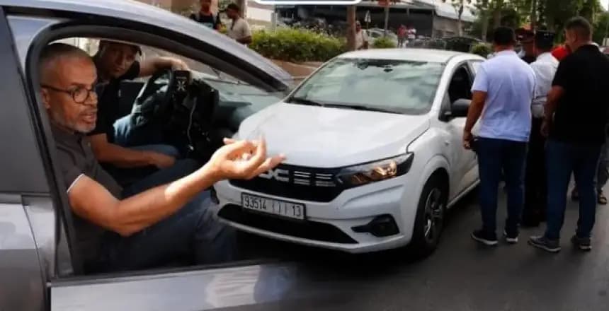 Taxi drivers in Casablanca resort to "roughing up" to stop ride-hailing app users