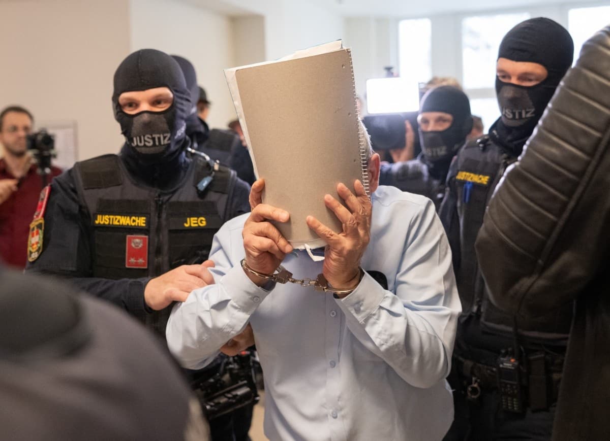 Austria prosecutes Assad intelligence ex-officials