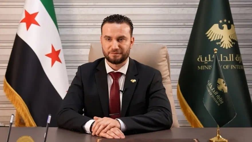 الداخلية السورية تؤكد حفظ أرشيف أمن الأسد وتعلن نشر قائمة بألف مطلوبي