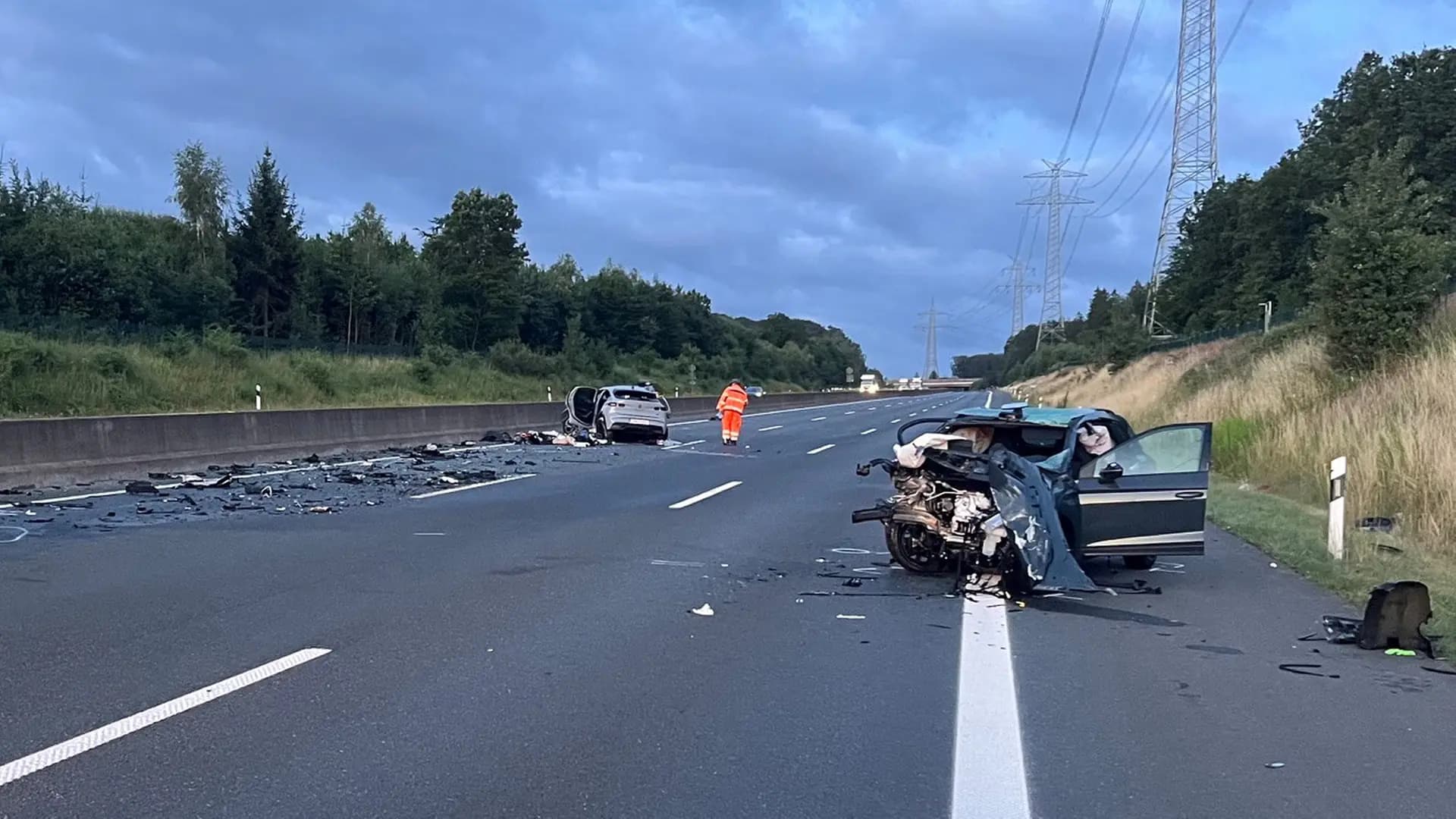 حادث على طريق A7 الألماني يتسبب في إصابات وإغلاق
