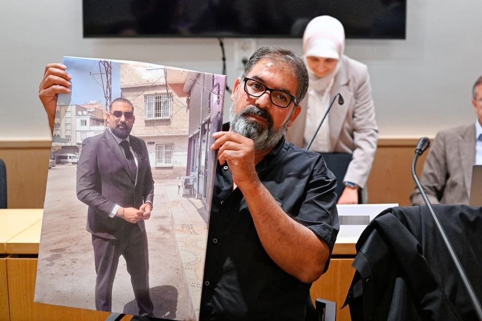 السكك الحديدية الألمانية تعتزم إنشاء نصب تذكاري لذكرى المفتش سيركان تشالار