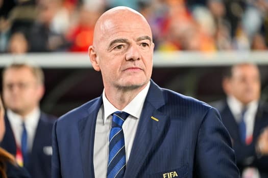 إنفانتينو يعلن أن فيفا سيدرس زيادة عدد منتخبات كأس العالم إلى 64 بداية من مونديال 2030