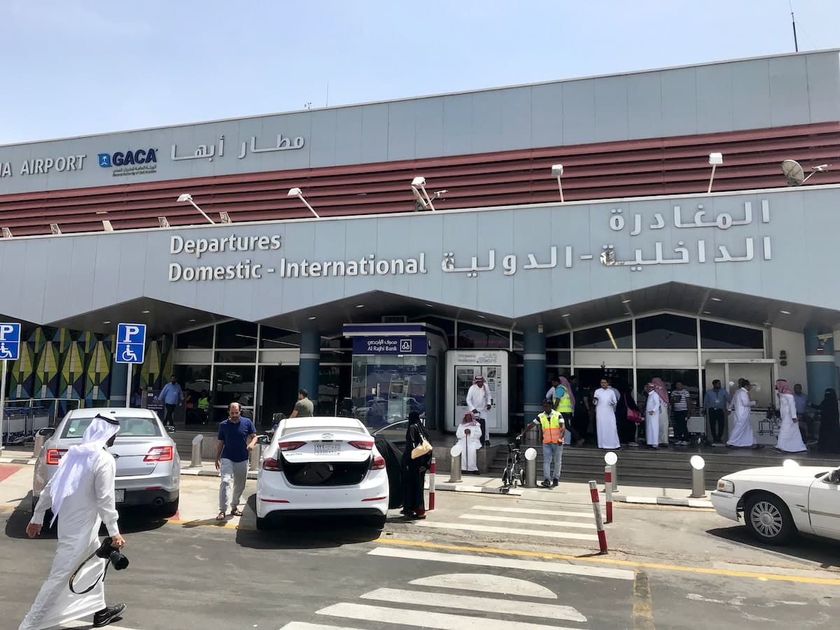 Houthi Attack on Abha Airport and Warning Against Flying in Saudi Arabian Airspace