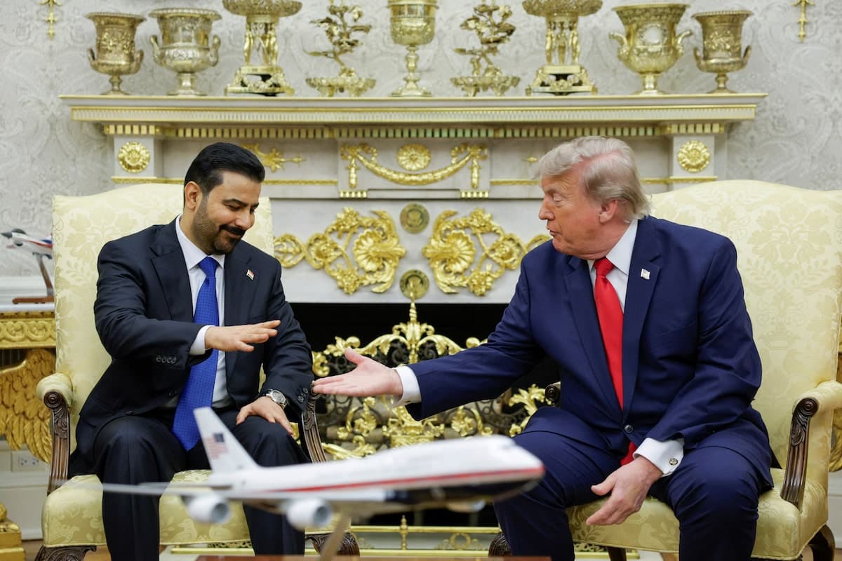 ترامب: نحب العراق وسنوقع معه صفقات كثيرة ونستخرج منه نفطًا كبيرًا