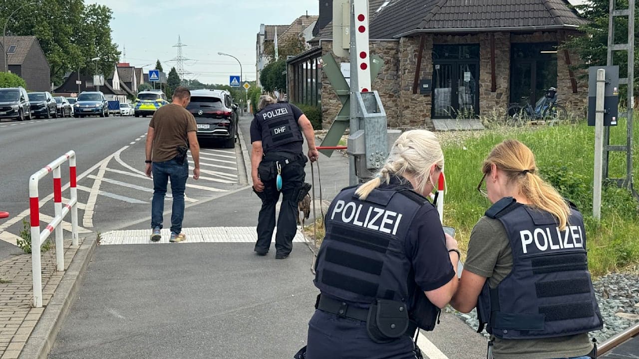 الشرطة الألمانية تطارد سورياً بعد حادث مركز اللاجئين