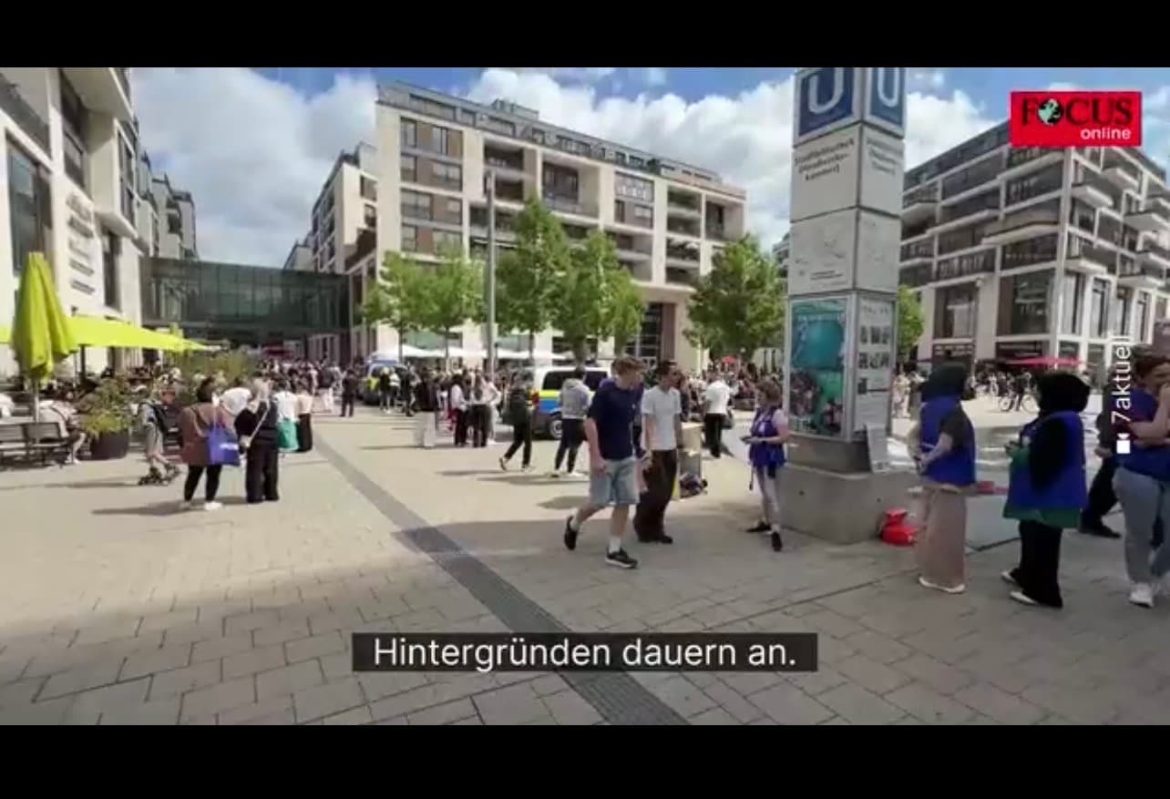 Stuttgart mall attack injures woman