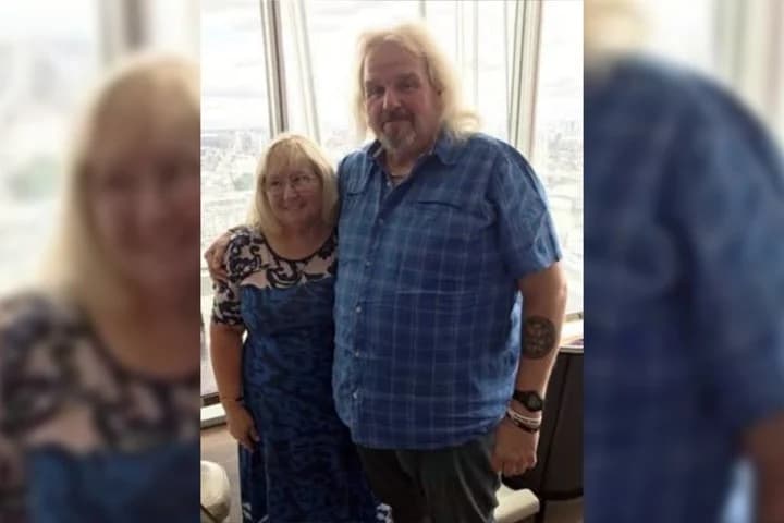 Couple Dies in Car Crash on 41st Anniversary
