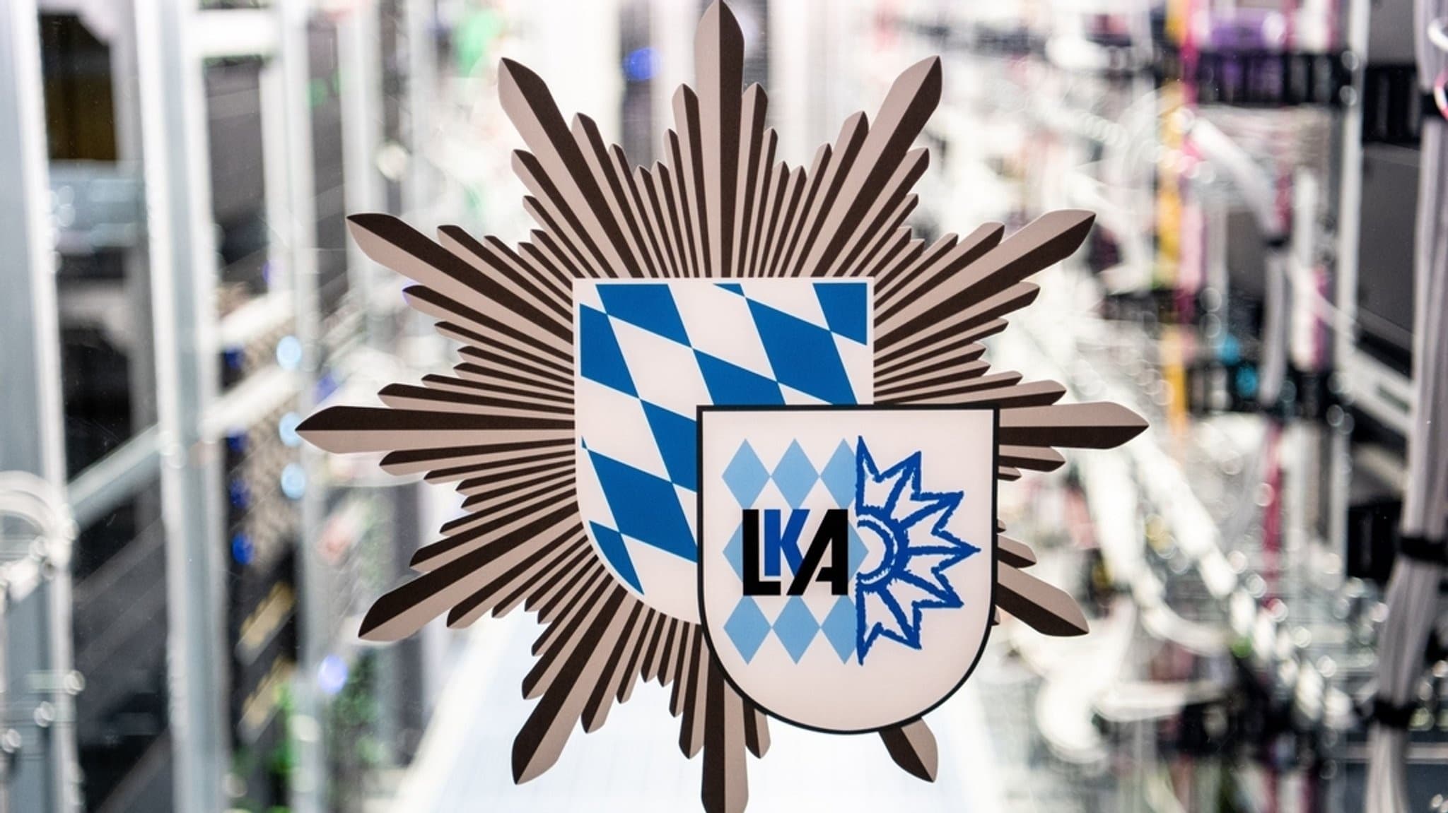 Bavarian Authorities Detain Iraqi and Syrian Suspects