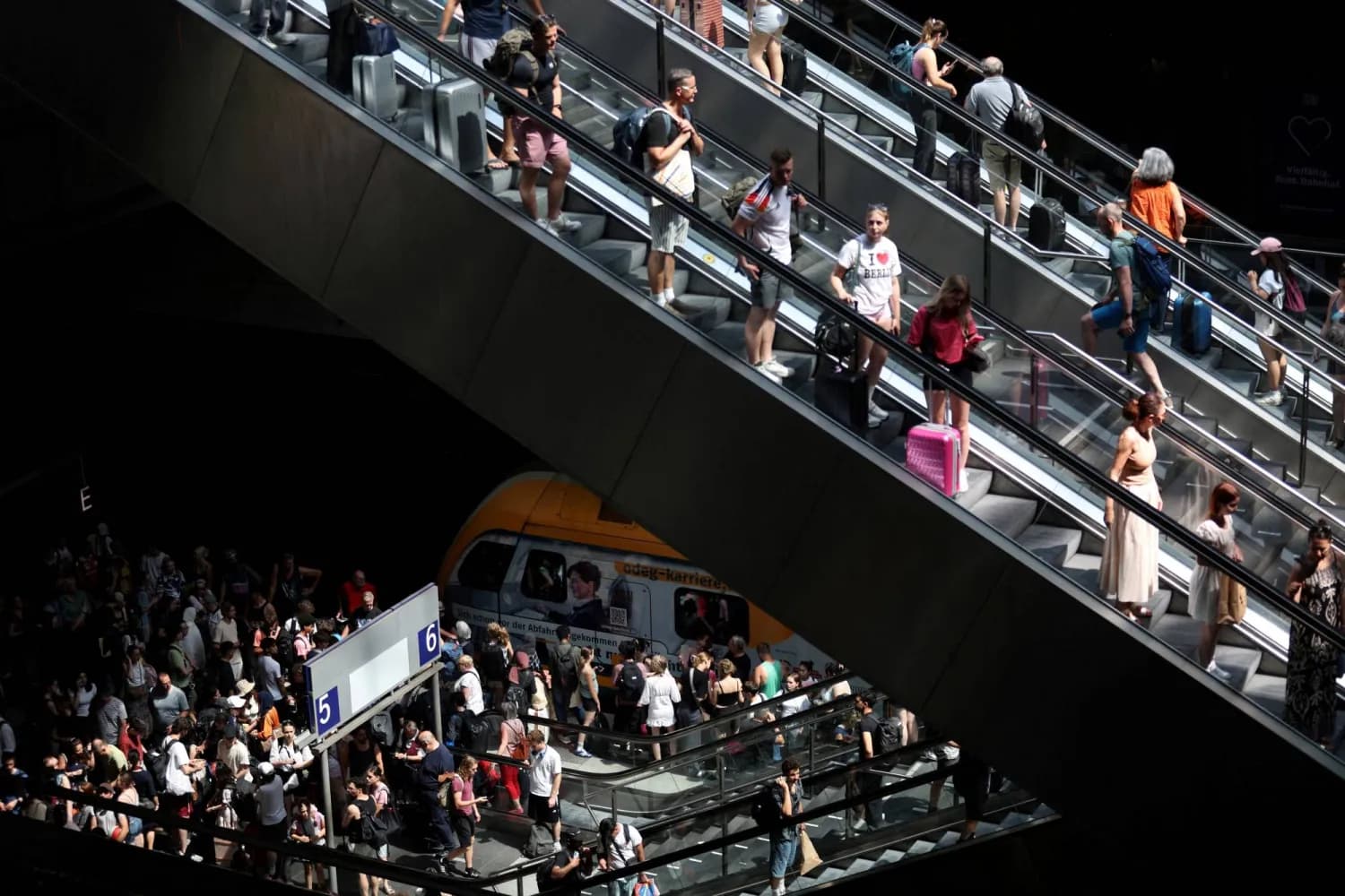 Germany Heatwave Causes 100 Flood Deaths