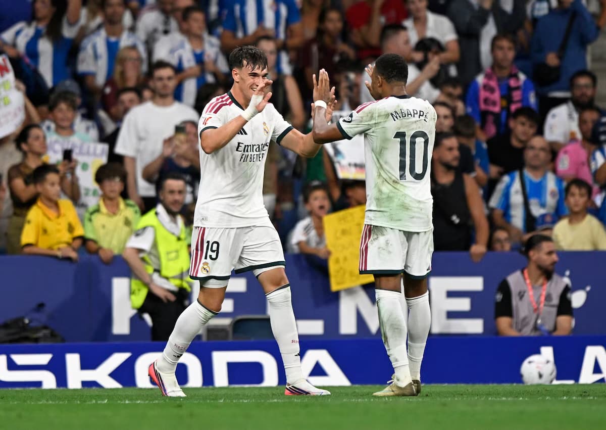ريال مدريد يتجاوز إسبانيول في بداية الليغا