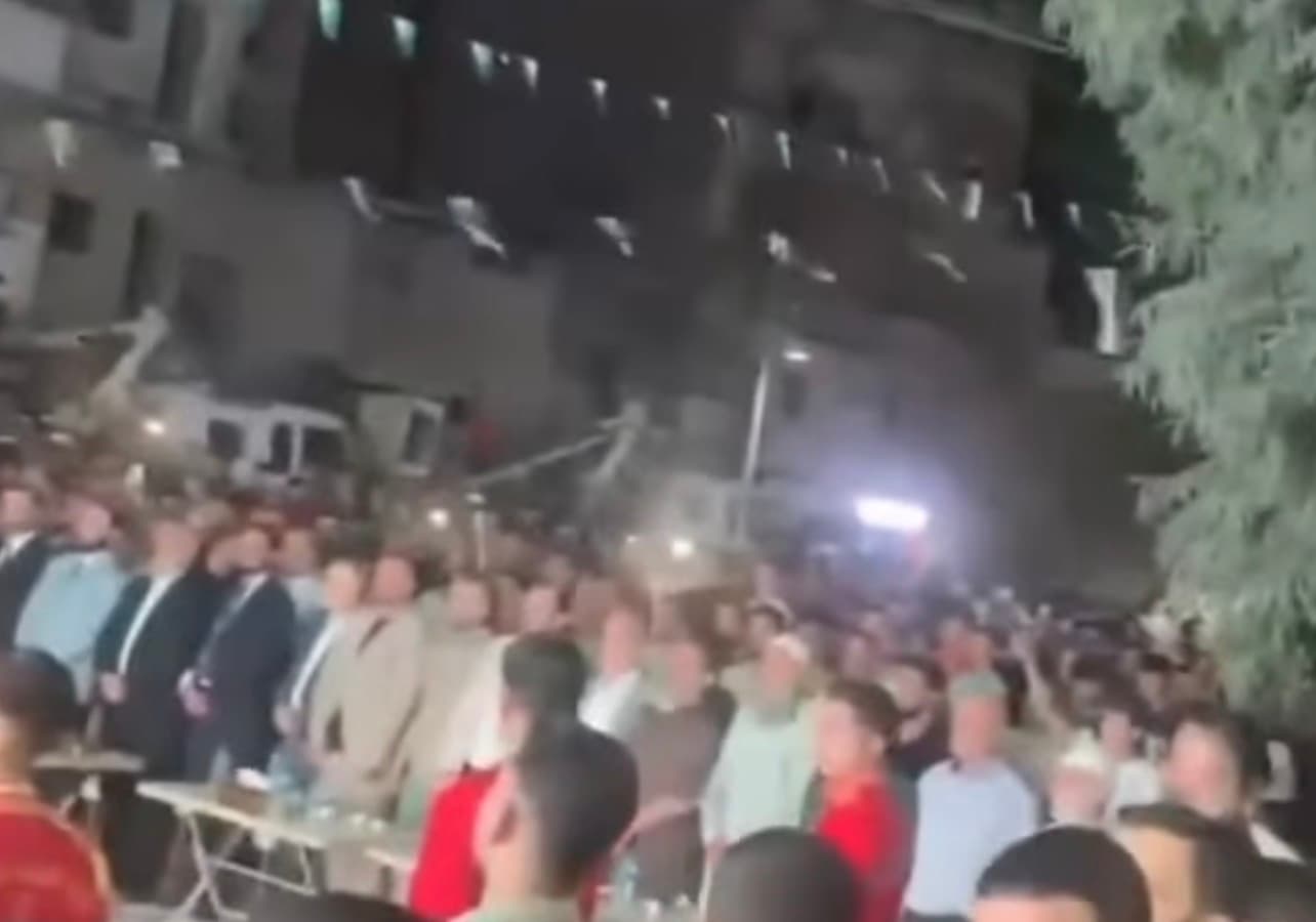 Electricity Restored in Aleppo Neighborhood
