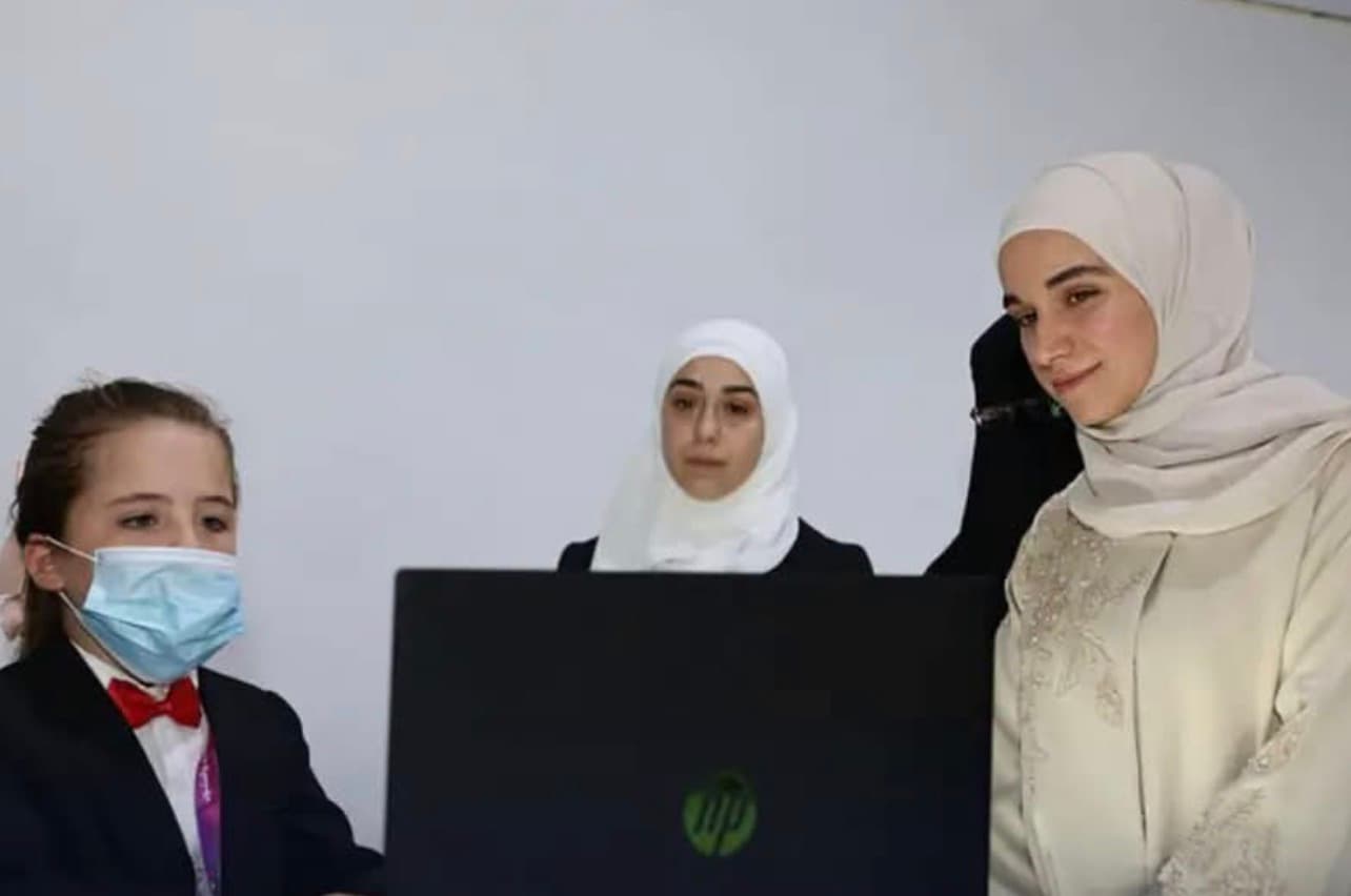 Lotifa Al-Daroubi at Damascus Fair