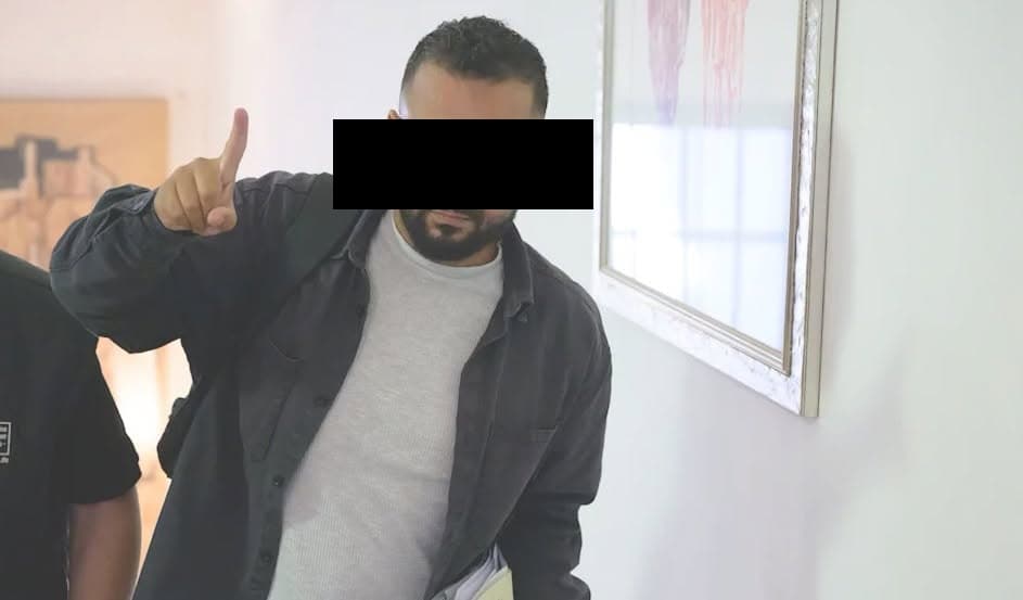 مغادرته أقل كلفة من المراقبة في ألمانيا
