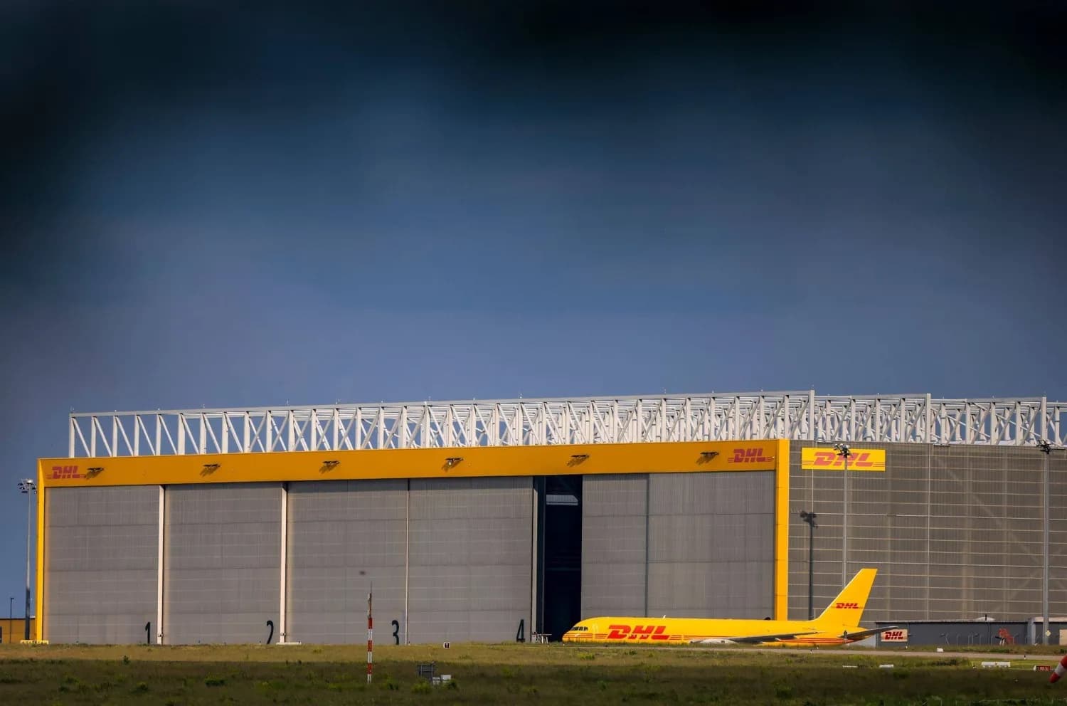 German police investigate object at Leipzig Airport