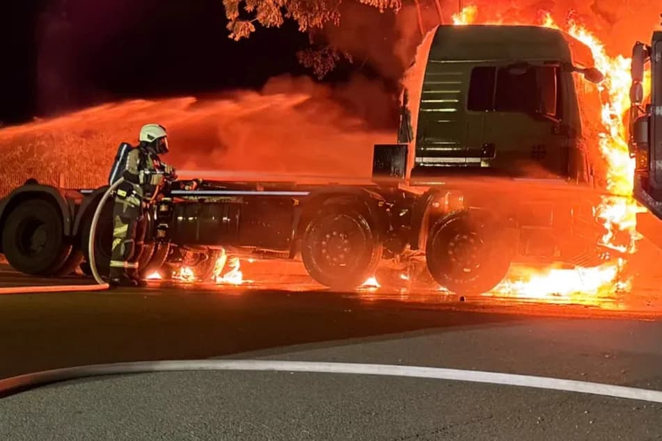 German Army trucks catch fire in Saxony-Anhalt