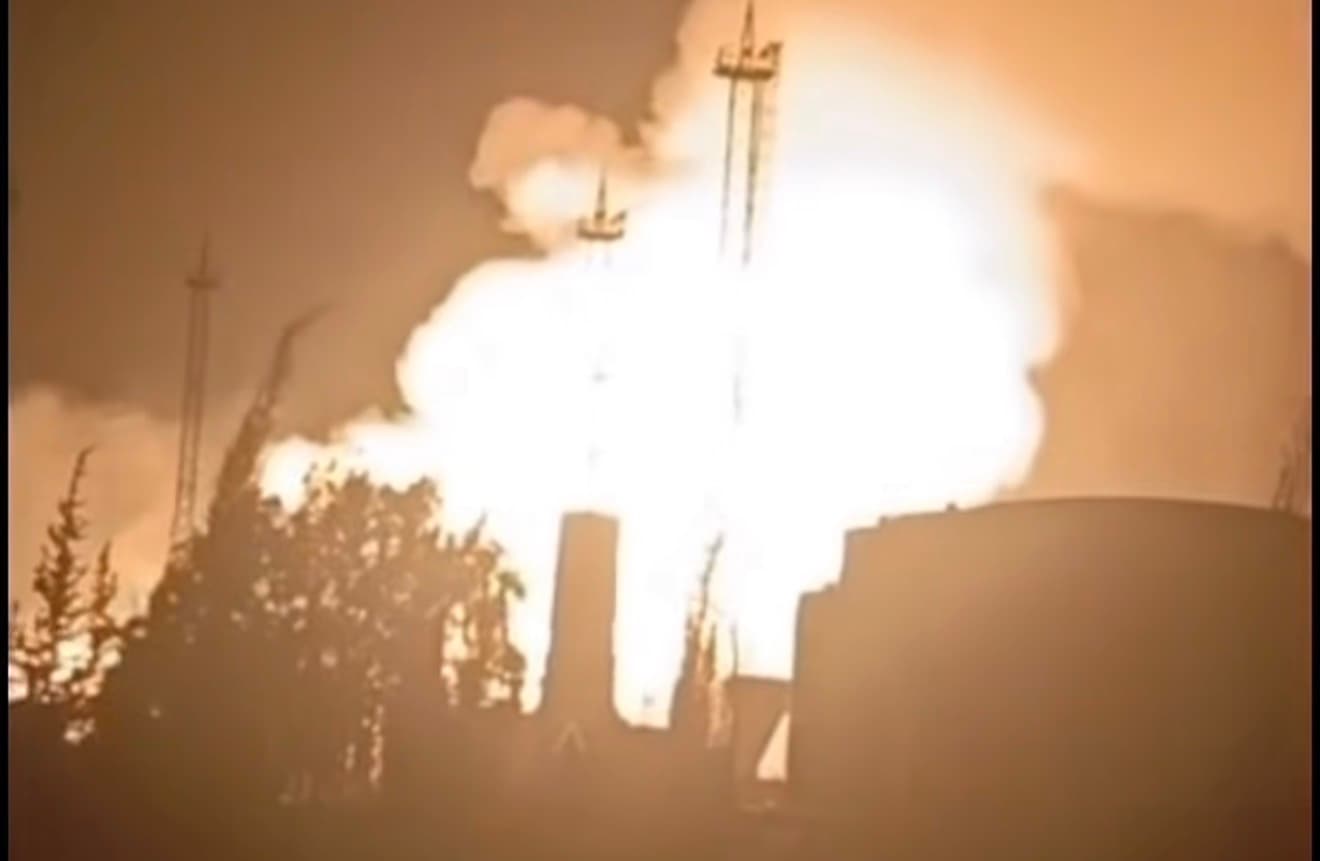Gas pipeline blast halts three power plants