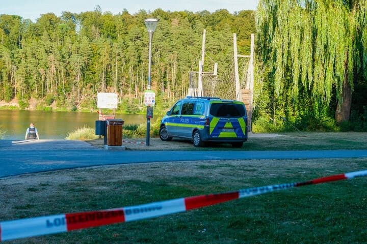 طفل يبلغ 9 أعوام يغرق في بحيرة بألمانيا والتحقيق مع المشرف