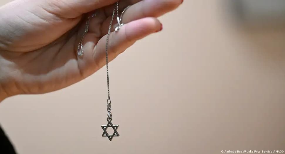 Deutsche Welle: Anti-Semitic attack in Berlin