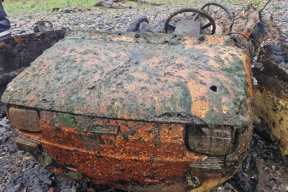 Germany 50-Year-Old Rhine Mystery Solved
