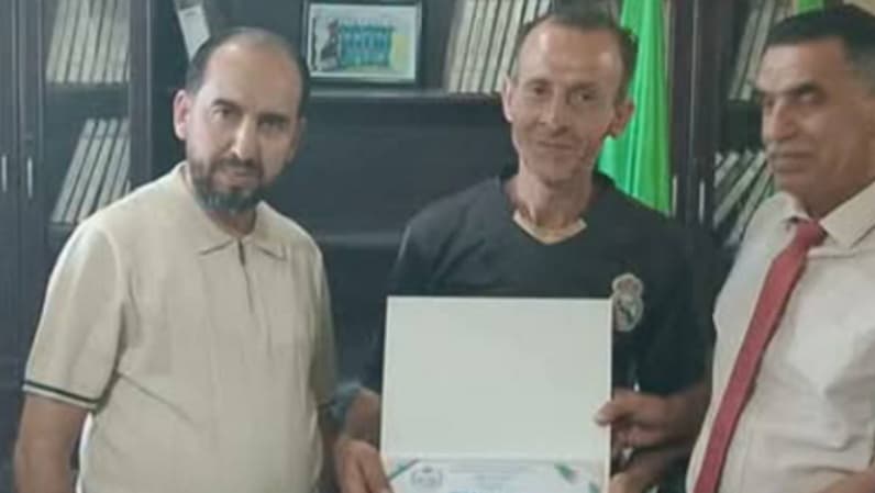 Cleaning worker returns $13,000 jewelry