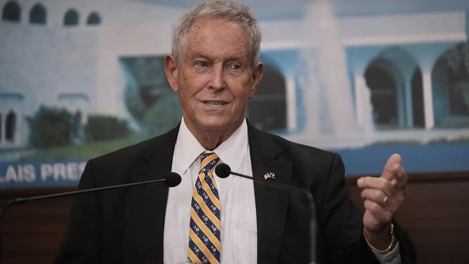 Wilson critiques ongoing Syria export bans