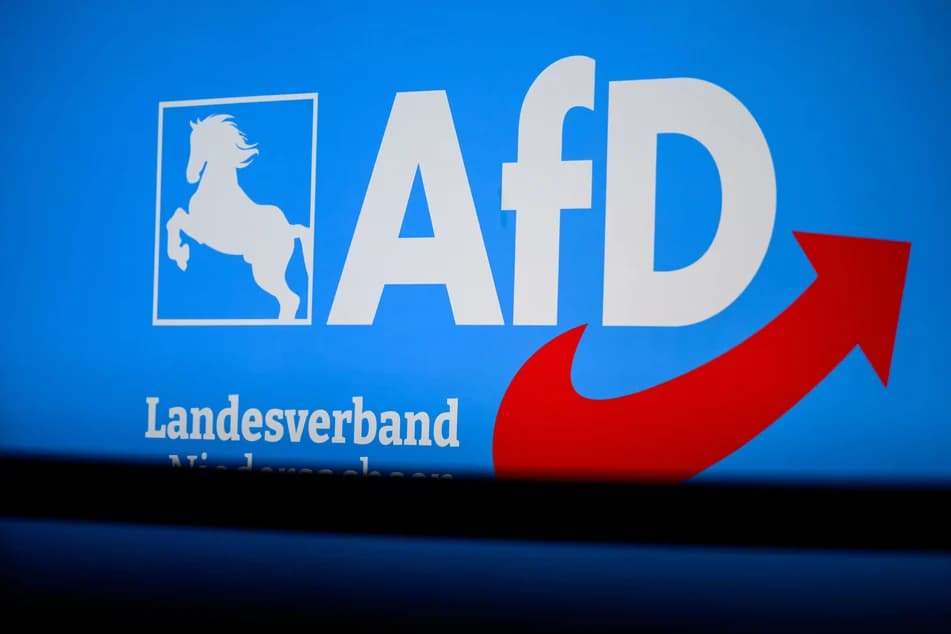 Poll shows Alternative Party at 30%