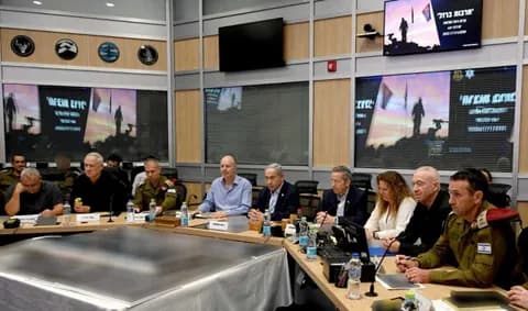 Israeli leaders discuss Mount Hermon plan