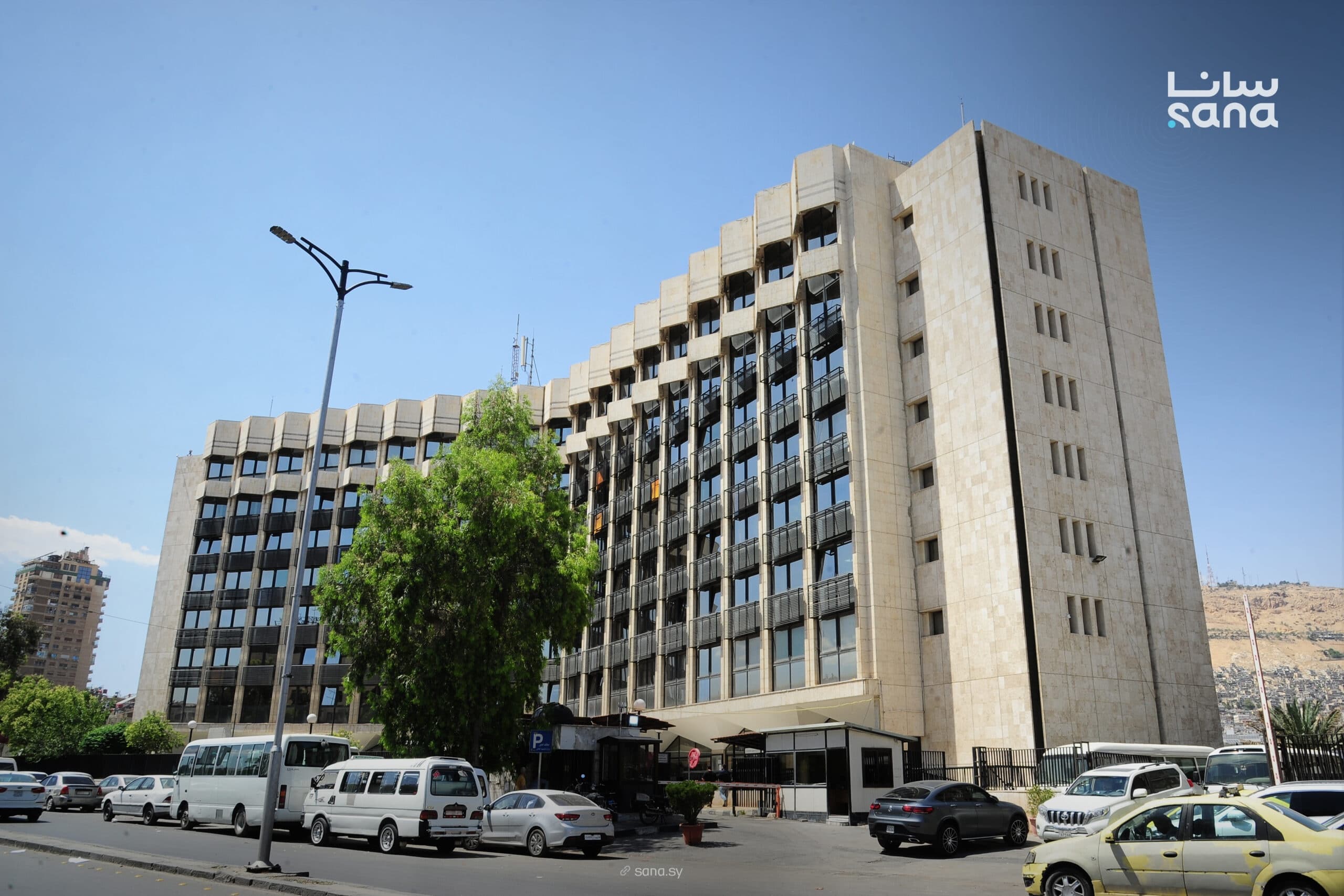 Syrian Higher Education Clarifies Restrictions on Female University Majors