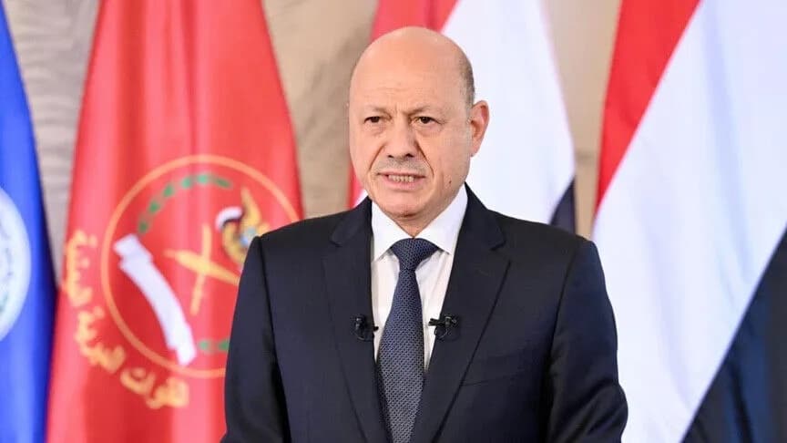 العليمي يعلن بداية عملية فجر اليمن