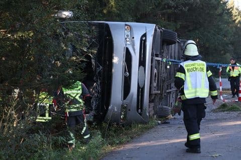 حادث على طريق A2 في ألمانيا يسفر عن إصابة شخصين