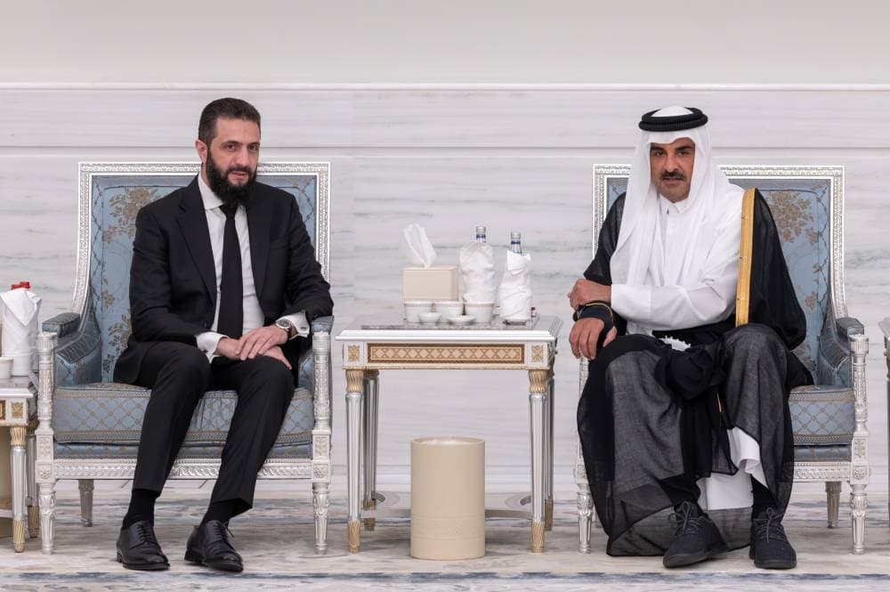 صاحب السمو يستقبل الرئيس السوري