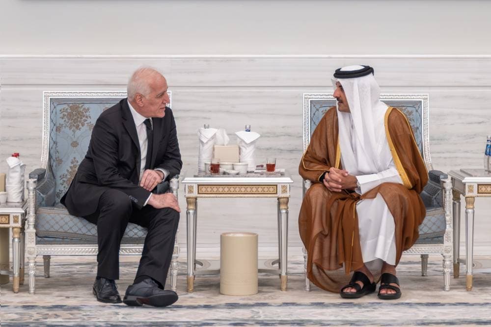 صاحب السمو يستقبل الرئيس الأرميني في أول لقاء رسمي