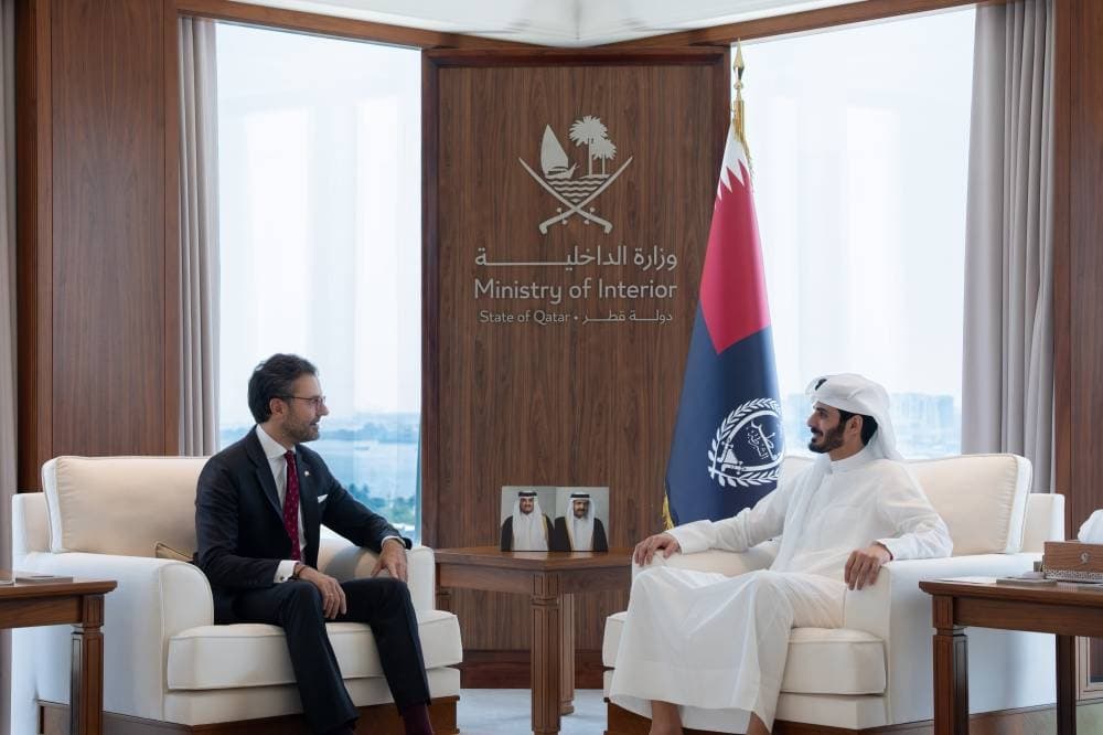 Interior Minister Sociaux with Spain's envoy