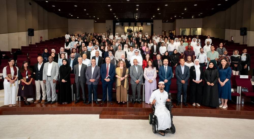 توافد طلاب الدراسات العليا