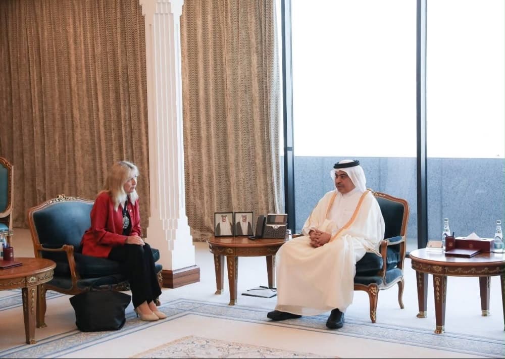 المالية يلتقي بعمدة حي لندن المالي