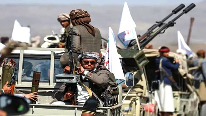 صحيفة بريطانية: مخطط حوثي لجبهة جديدة