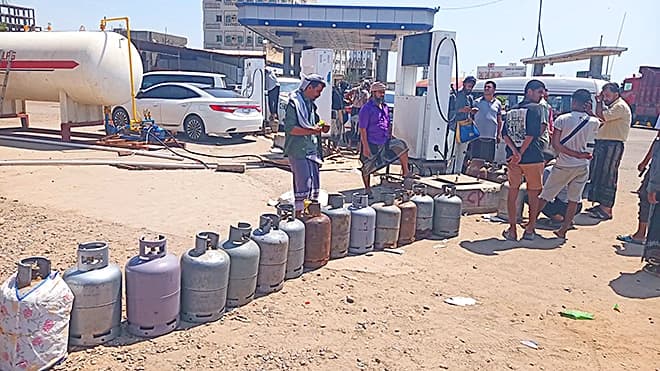أزمة غاز وسوق سوداء في عدن