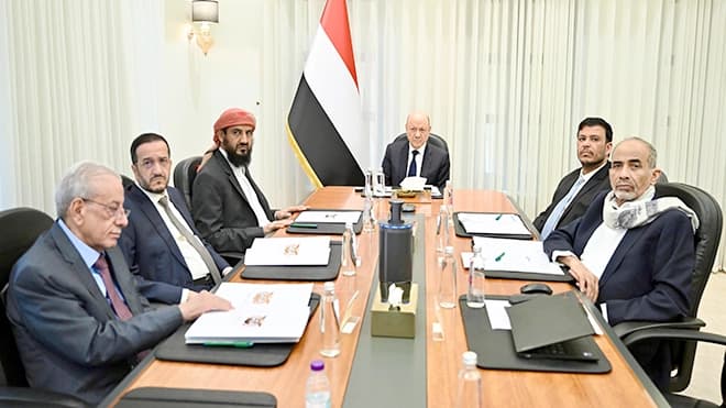 مجلس القيادة يعلن مرحلة جديدة لمواجهة الحوثي