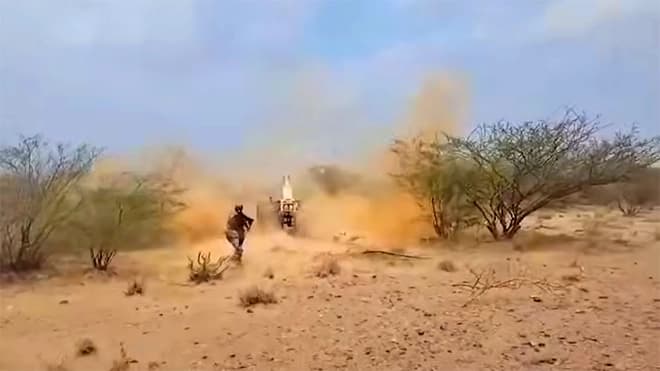 Clashes escalate as Houthi infiltrate Hais